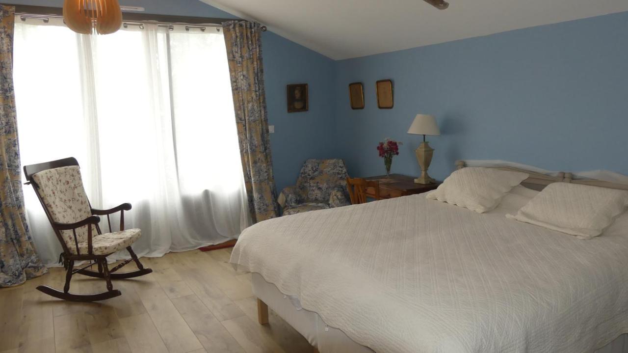 La Petite Lande Bed and Breakfast Ménil Εξωτερικό φωτογραφία