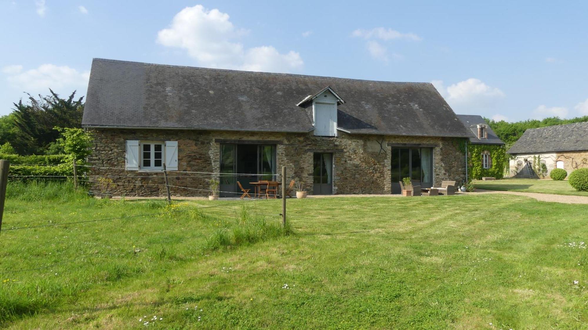 La Petite Lande Bed and Breakfast Ménil Εξωτερικό φωτογραφία
