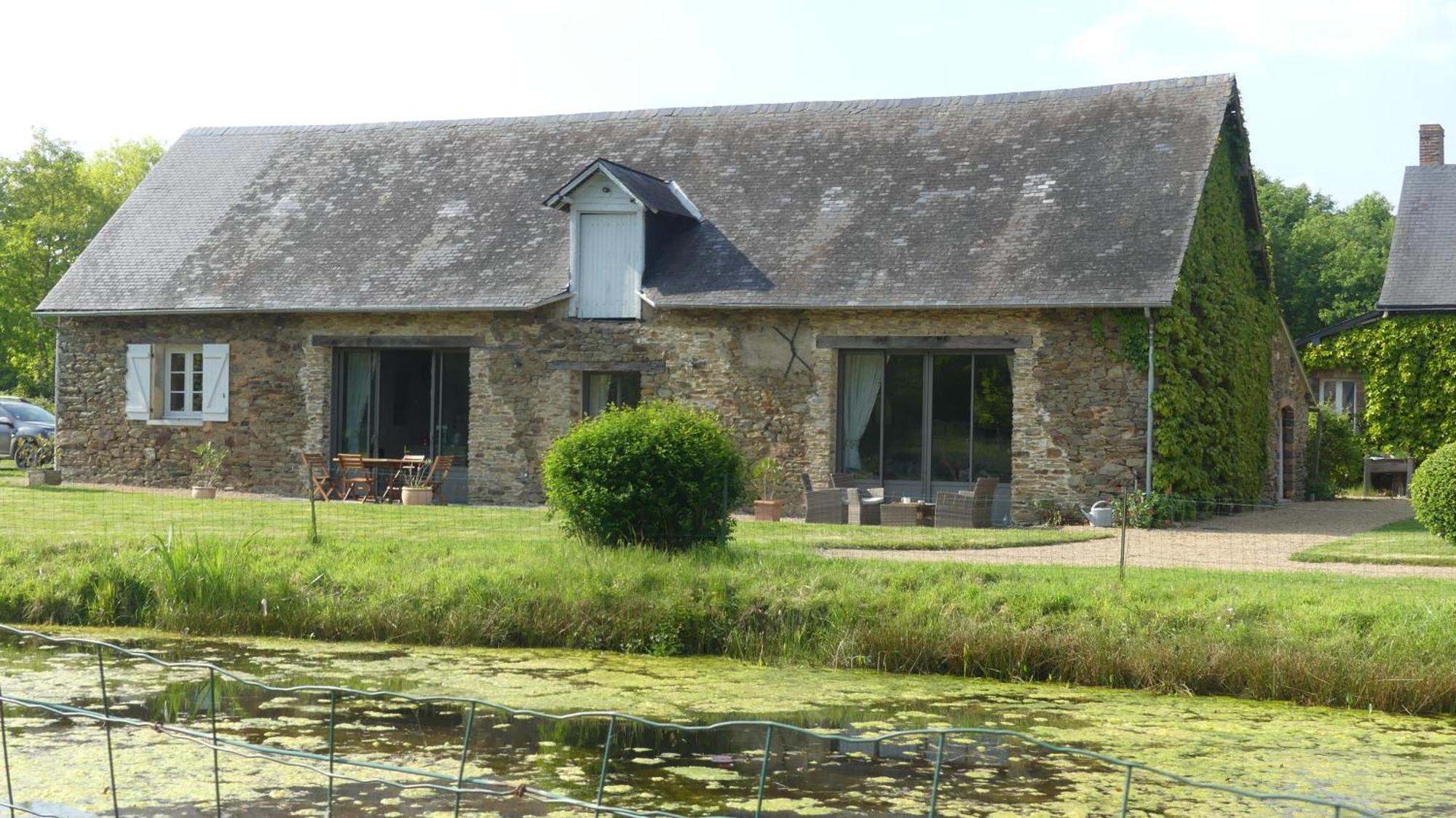 La Petite Lande Bed and Breakfast Ménil Εξωτερικό φωτογραφία